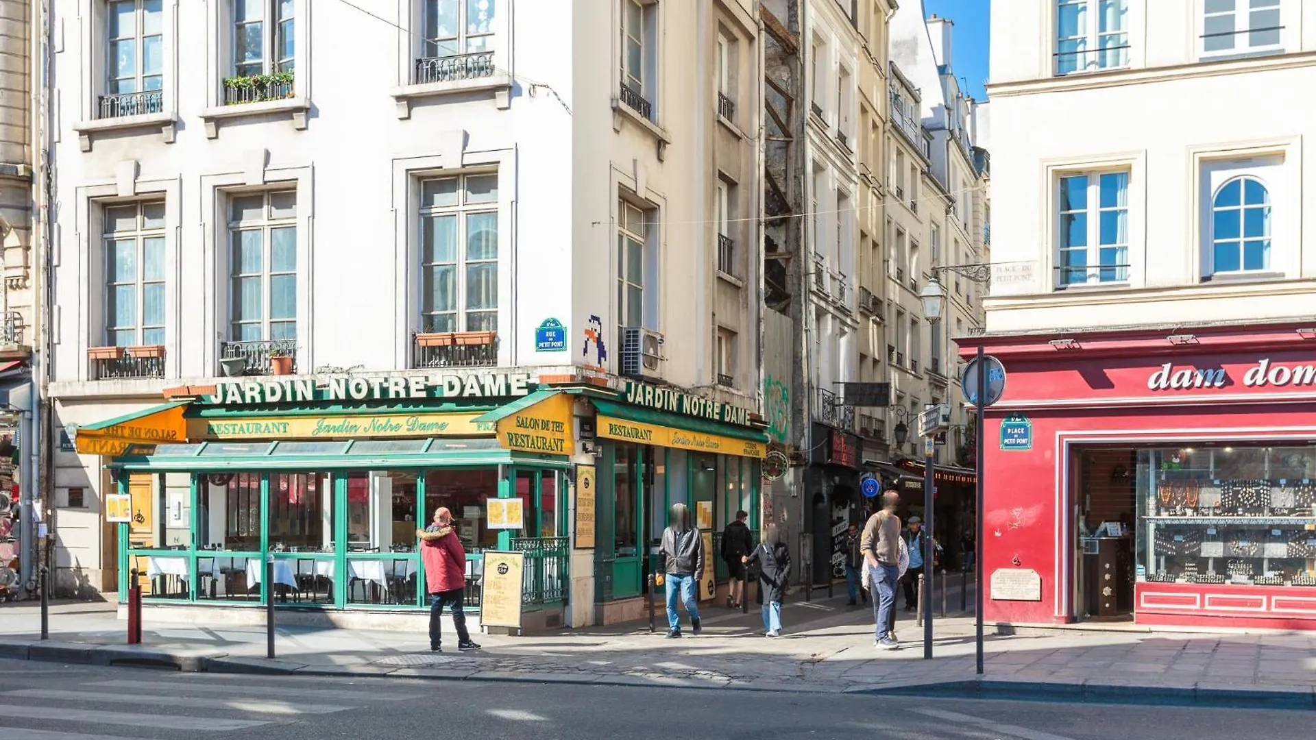 Charmant Appartement - Notre-Dame Paris Apartment